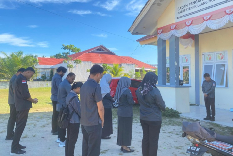 Doa Bersama sebelum melaksanakan aktivitas